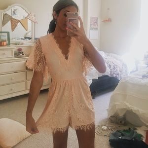 Privy blush romper